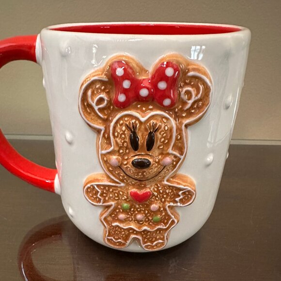 Disney Minnie Gingerbread Mug-Raised Minnie Mouse TWO SIDED Christmas NEW - Picture 2 of 4